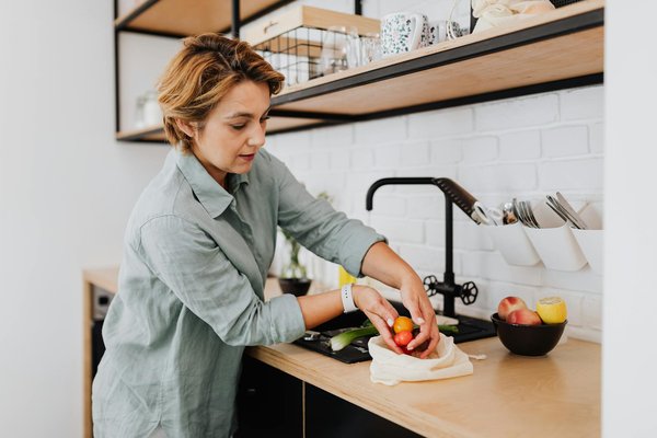 What Are the Top Trends in UK Kitchen, Restaurant, and Bar Designs This Year?